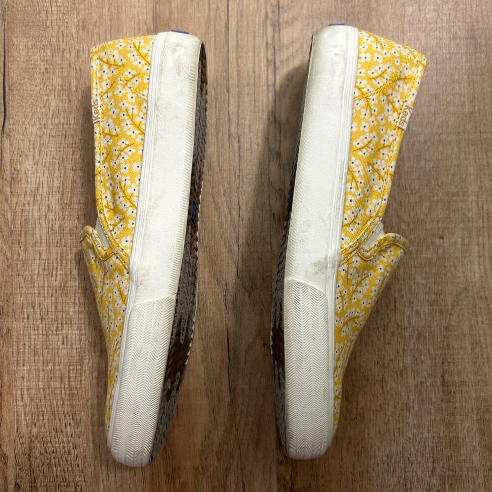 Keds Yellow Floral Slip-On Sneakers | Size 9.5 - Picture 3 of 3